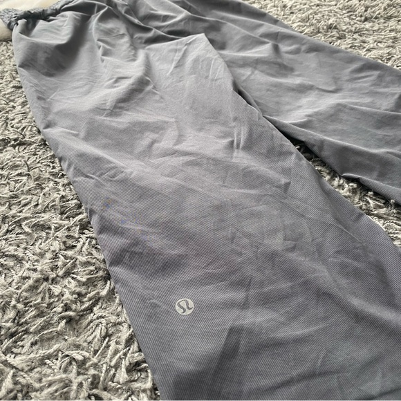 Lululemon Drawstring Jogger Pants - Picture 5 of 9